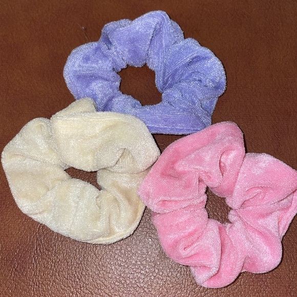 Hair Scrunchie Bundle - Picture 5 of 5